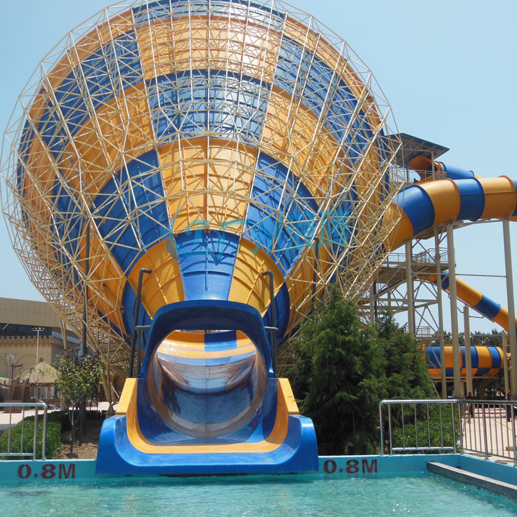 水上樂園設備-大喇叭滑梯 水上樂園設備-大喇叭滑梯